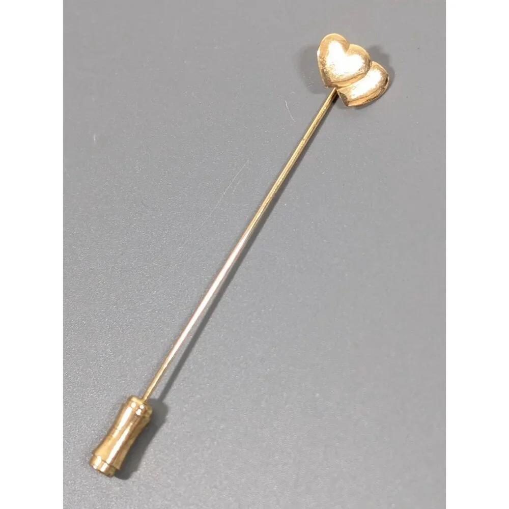 Vintage Gold Tone Double Heart Stick‎ Pin Brooch Dainty Coquette Feminine